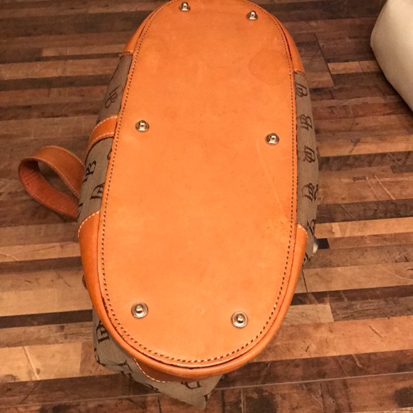 Dooney & Bourke Bag - Picture 4 of 8